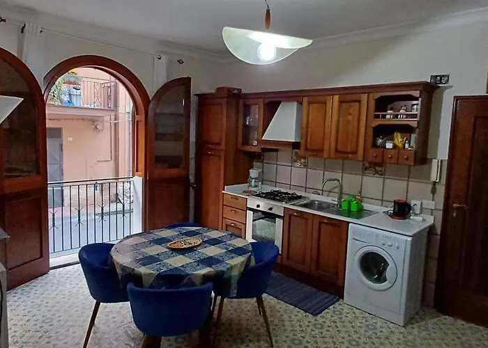 Casa Mary Giardini-Naxos