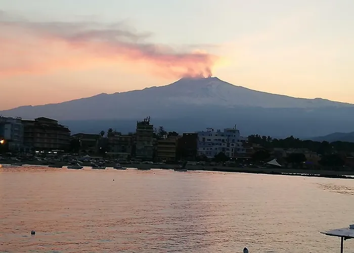 Casa Mary Apartment Giardini-Naxos