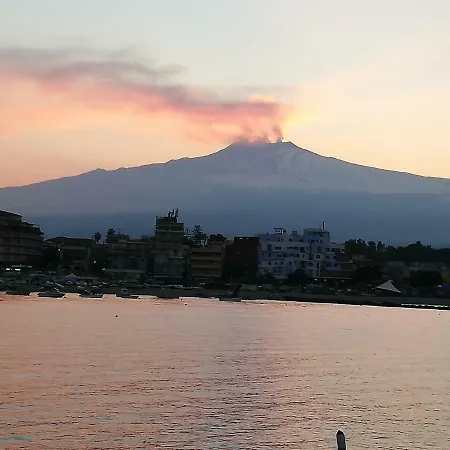 Casa Mary Διαμέρισμα Giardini Naxos